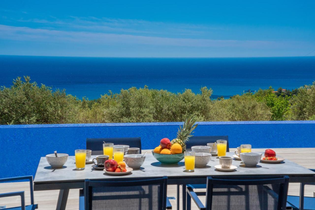 Villa Shades Of Blue Trapezaki  Exterior foto